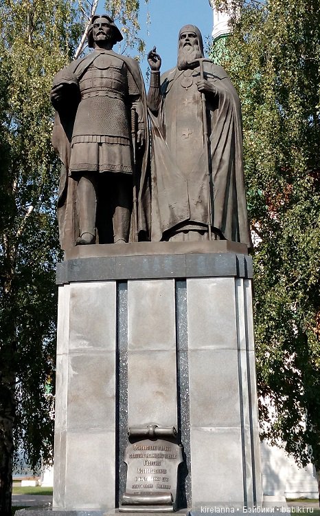 Немножко осеннего солнца и древних башен