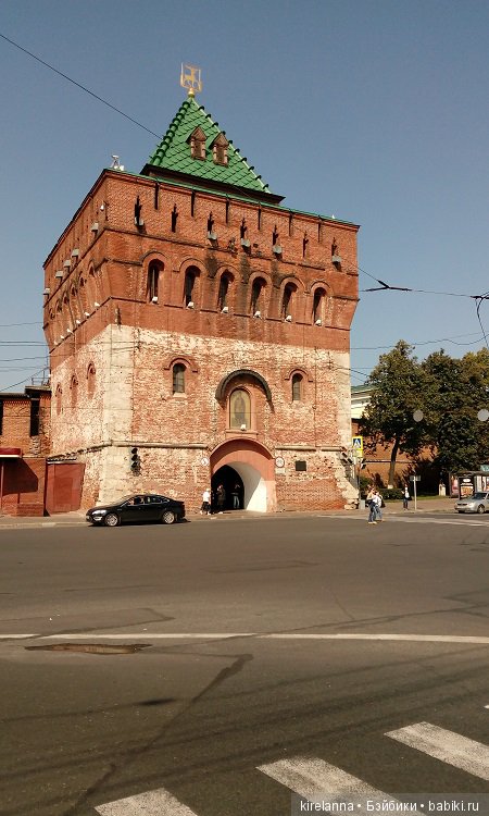 Немножко осеннего солнца и древних башен