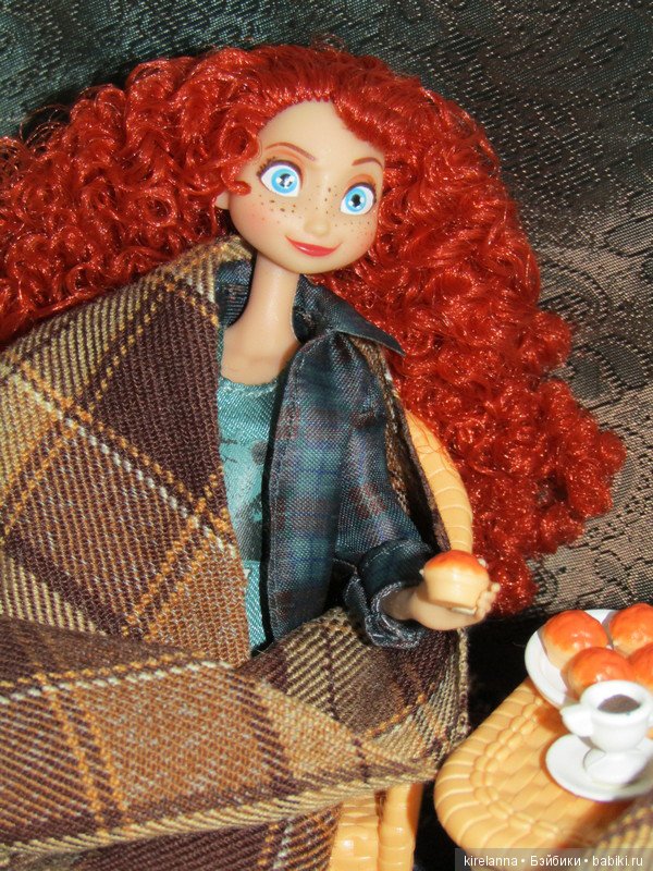 Не успели приехать, уже попали в историю