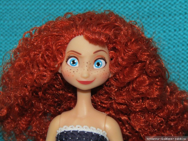 Не успели приехать, уже попали в историю