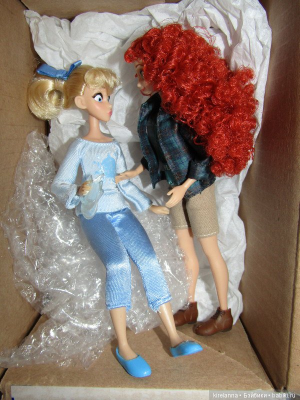 Не успели приехать, уже попали в историю