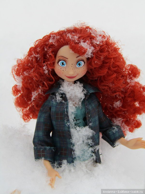 Не успели приехать, уже попали в историю