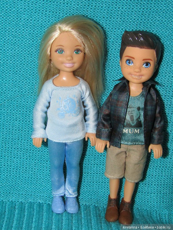 Не успели приехать, уже попали в историю