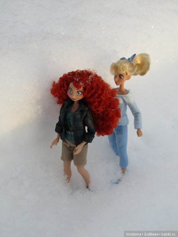 Не успели приехать, уже попали в историю