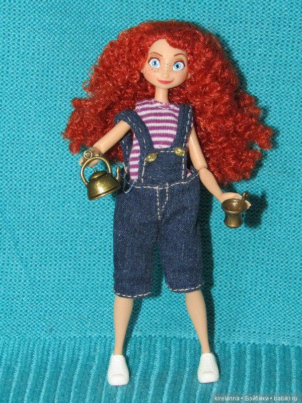 Не успели приехать, уже попали в историю