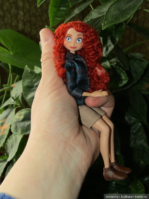 Не успели приехать, уже попали в историю