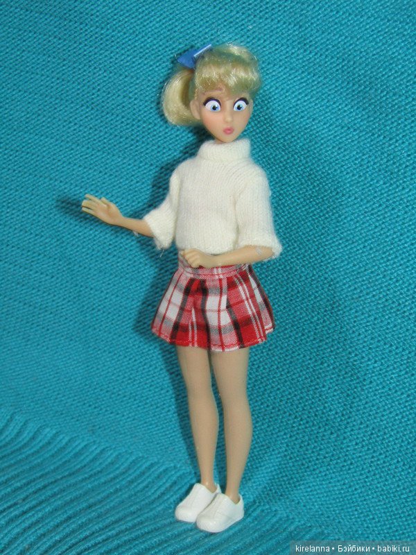 Не успели приехать, уже попали в историю