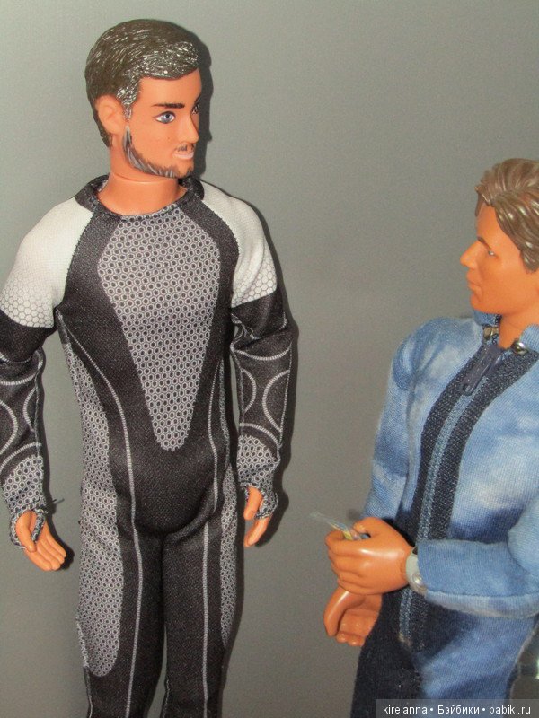 Ангел 13, глава 2 — Проба пера: рассказы