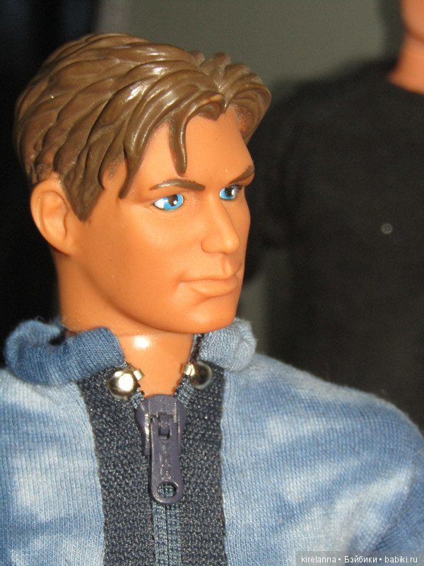 Ангел 13, глава 4 — Проба пера: рассказы