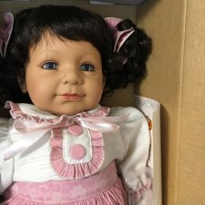 Адора Назови меня своим именем, Новая