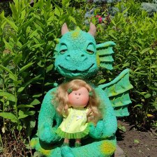 Вот и я не удержалась от новой куколки. Встречайте Мия