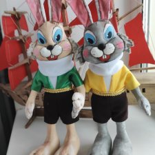 Зайки спешат на Новый год