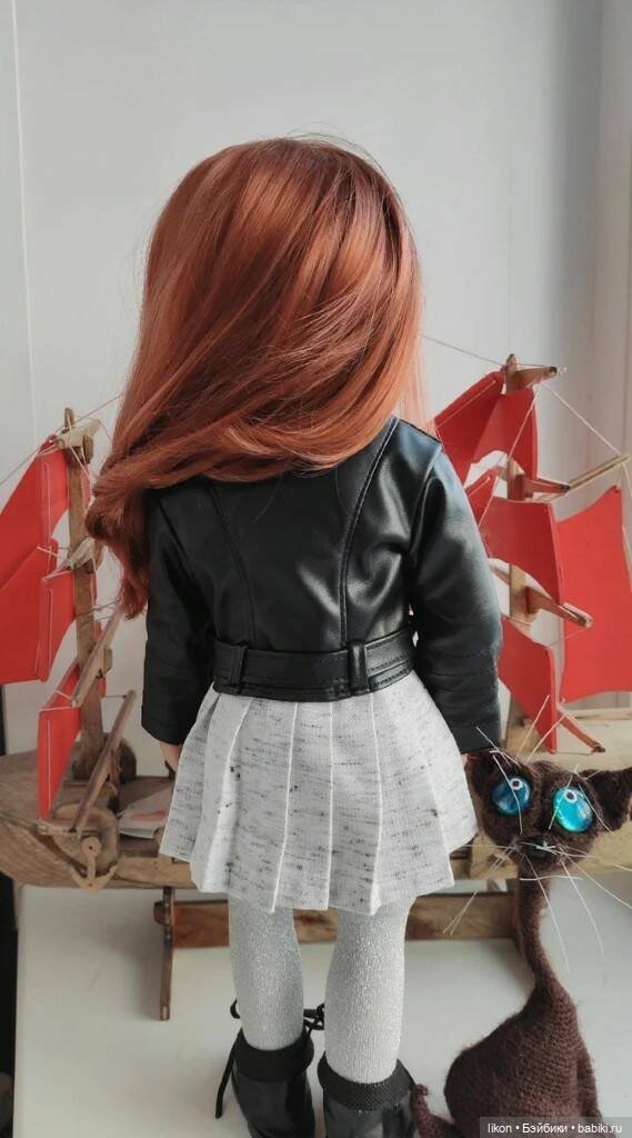 И снова у Ладушки новый наряд. Или как я шила юбку в складку