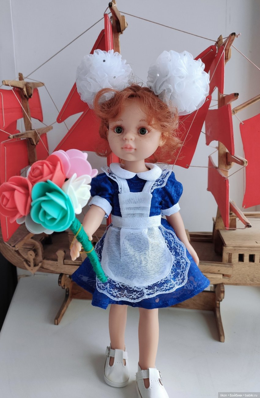 С праздником 1 сентября поздравляет Кристи (фото 10)