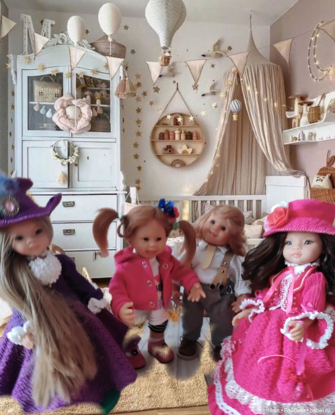 Открываем вторую посылочку