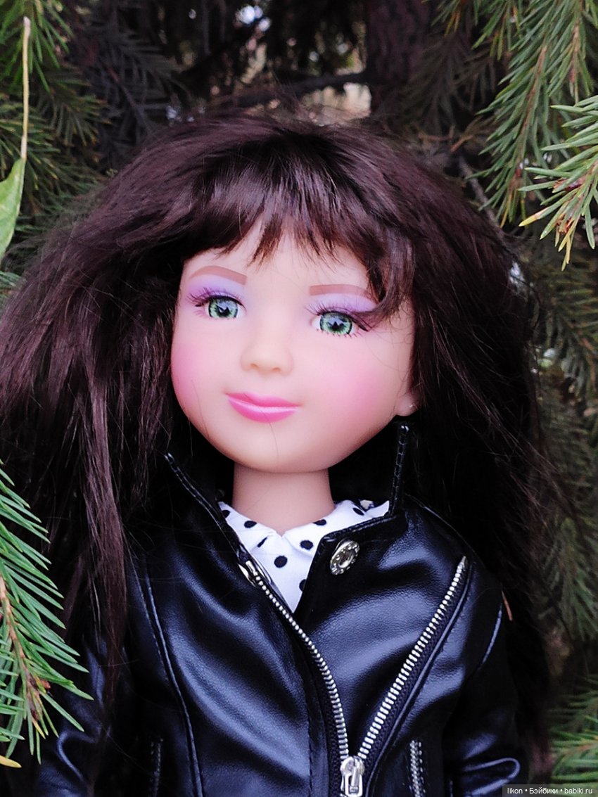 Осенняя прогулка Виктории Руби Рэд | Бэйбики Осенняя прогулка Виктории Руби Рэд