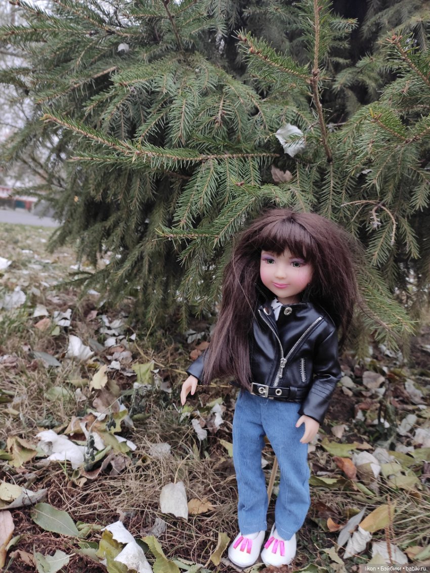 Осенняя прогулка Виктории Руби Рэд | Бэйбики Осенняя прогулка Виктории Руби Рэд (фото 6)