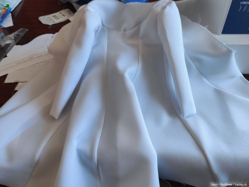 А давай сегодня будем шить костюм "Снегурочки", ведь совсем скоро Новый Год (фото 10)