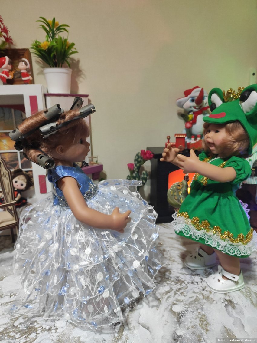 Новый год Еловой веткой снова в сказку манит нас. Скоро-скоро отсчитают стрелки свой волшебный час