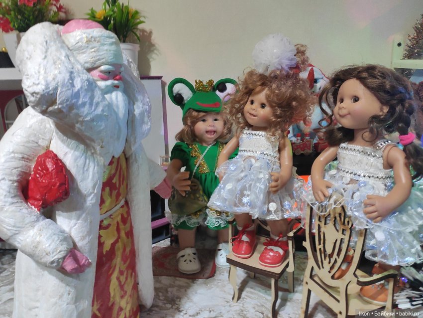 Новый год Еловой веткой снова в сказку манит нас. Скоро-скоро отсчитают стрелки свой волшебный час