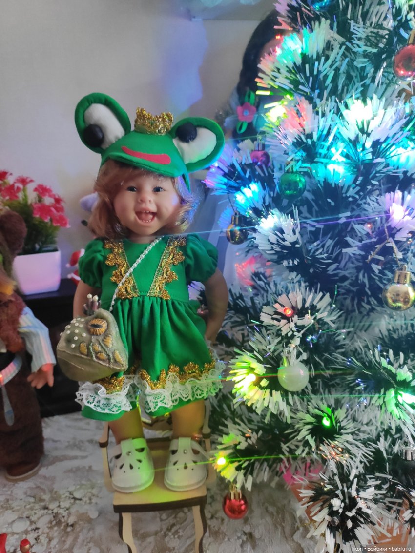 Новый год Еловой веткой снова в сказку манит нас. Скоро-скоро отсчитают стрелки свой волшебный час (фото 8)