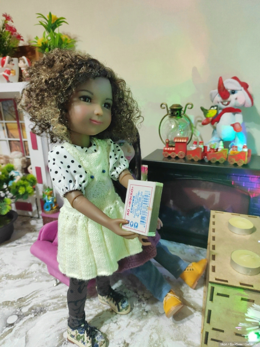 Девичьи гадания — Куклы Ruby Red (Руби Ред) Fashion Friends: Siblies (фото 8)