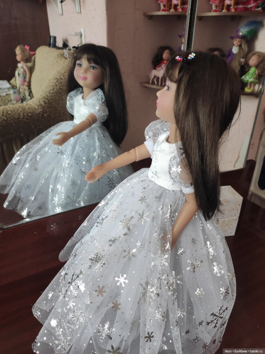 Куклы Руби Ред и 8 марта | Бэйбики Куклы Руби Ред и 8 марта — Куклы Ruby Red (Руби Ред) Fashion Friends: Siblies (фото 7)