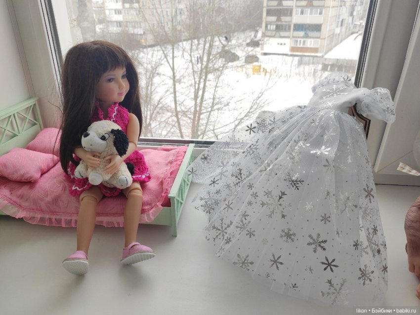 Куклы Руби Ред и 8 марта | Бэйбики Куклы Руби Ред и 8 марта — Куклы Ruby Red (Руби Ред) Fashion Friends: Siblies (фото 5)