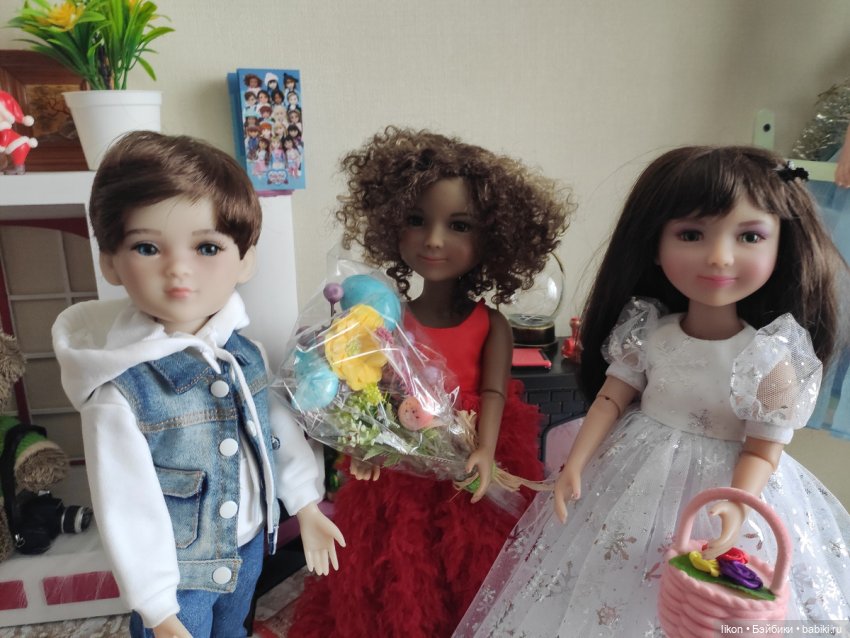 Куклы Руби Ред и 8 марта | Бэйбики Куклы Руби Ред и 8 марта — Куклы Ruby Red (Руби Ред) Fashion Friends: Siblies