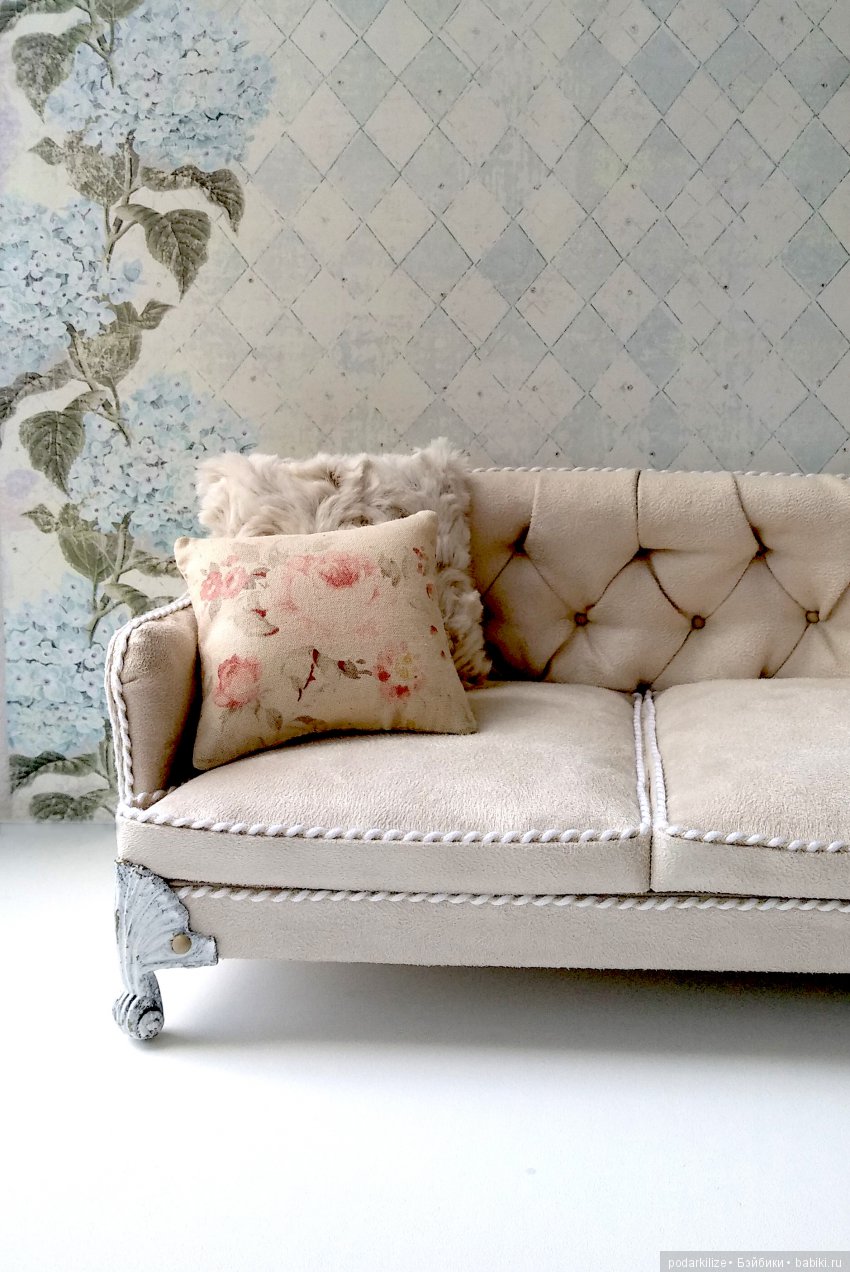Диван с подушками — Мебель для кукол и домиков: фото (фото 3)