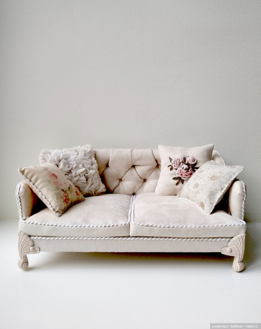 Как сделать неудобный диван комфортным с минимальными вложениями?
