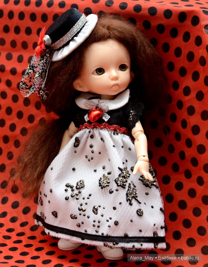 1. Аутфит для PukiFee 1. Аутфит для PukiFee