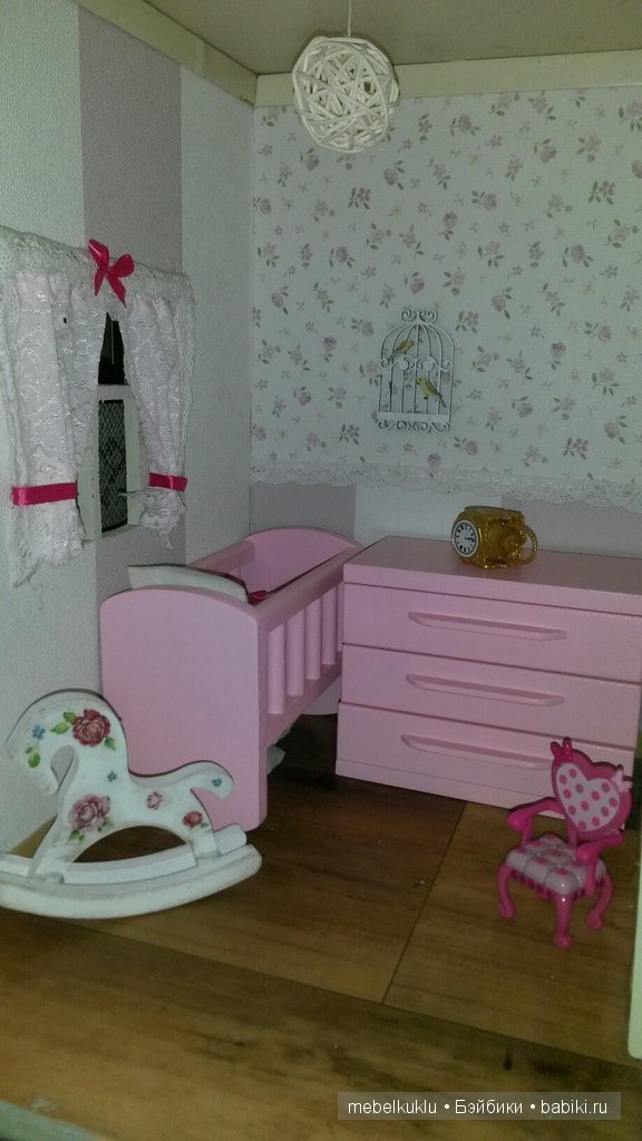 Деревянная мебель для кукол Барби