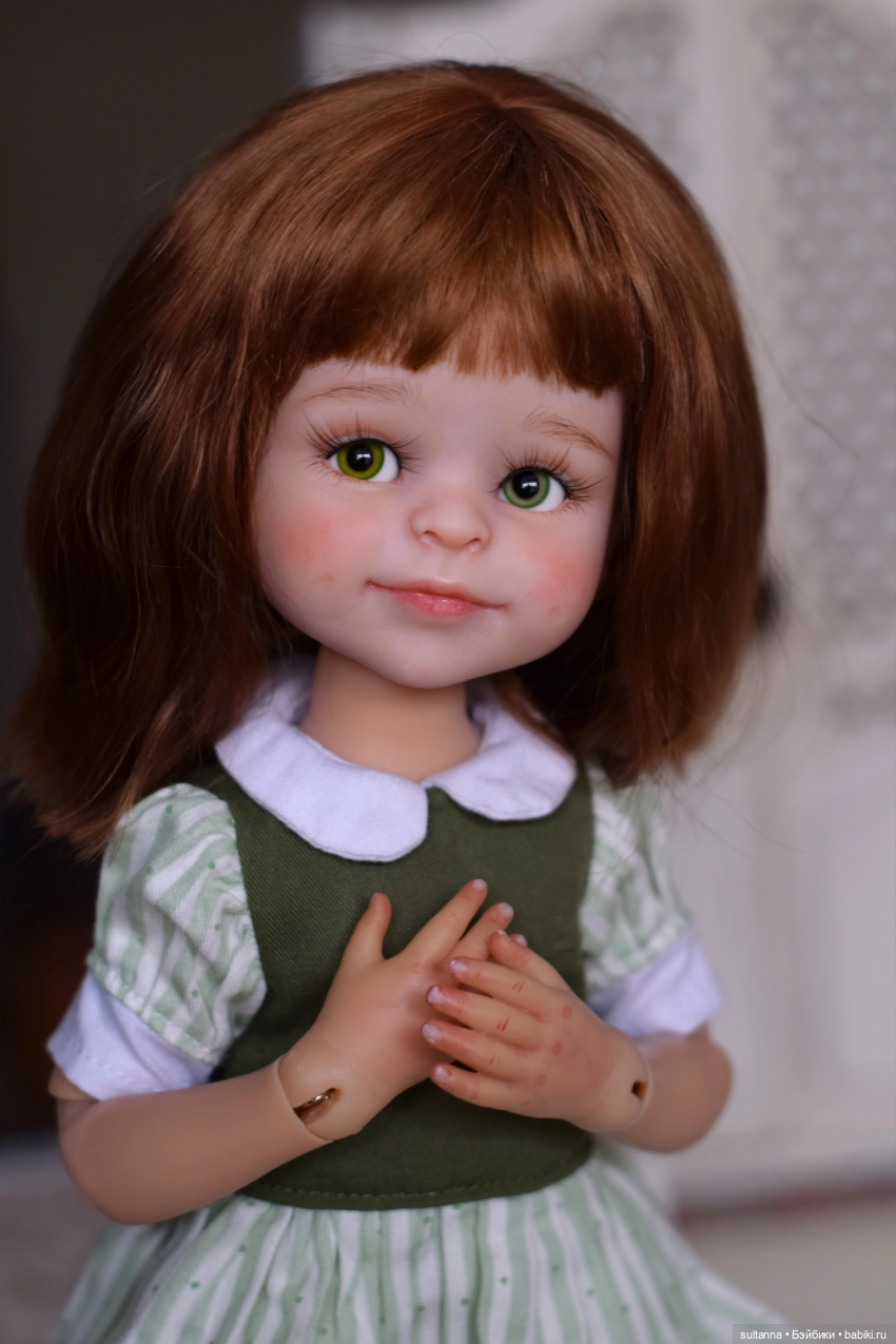 Паола Рейна с подвижными глазками (фото 4)