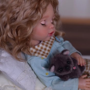 Сплюша Паола Рейна