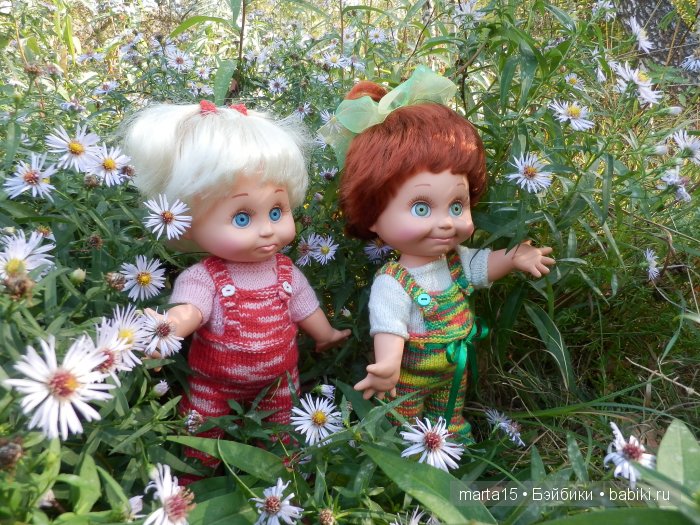 Ходит осень в нашем парке, Дарит осень всем подарки)) Сестрички фейсинки (Galoob Baby Face) на прогулке (фото 10)