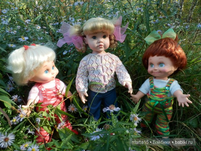 Ходит осень в нашем парке, Дарит осень всем подарки)) Сестрички фейсинки (Galoob Baby Face) на прогулке