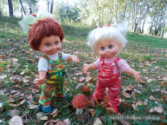 Ходит осень в нашем парке, Дарит осень всем подарки)) Сестрички фейсинки (Galoob Baby Face) на прогулке