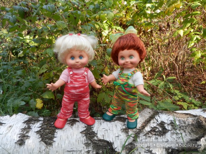 Ходит осень в нашем парке, Дарит осень всем подарки)) Сестрички фейсинки (Galoob Baby Face) на прогулке