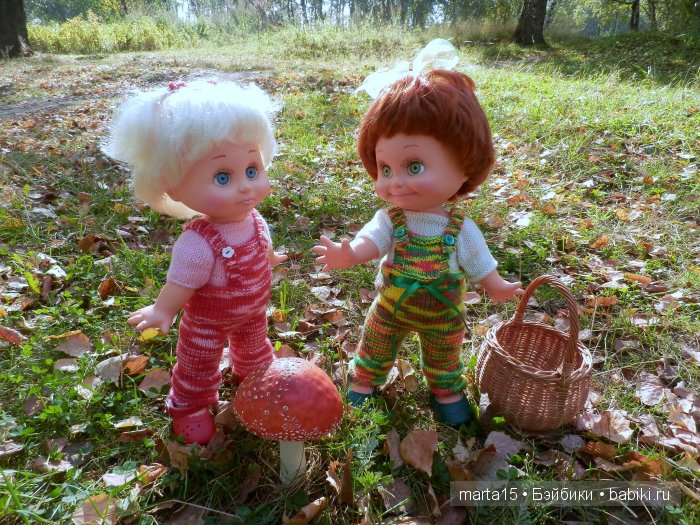 Ходит осень в нашем парке, Дарит осень всем подарки)) Сестрички фейсинки (Galoob Baby Face) на прогулке