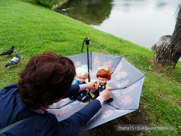 ВСЁ-ТАКИ ЛЕТО!!! Маленький летний фоторепортаж. Подружки Шерри и Синтия Galoob Baby Facе на прогулке (фото 6)