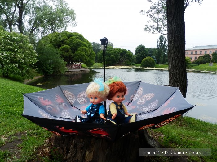 ВСЁ-ТАКИ ЛЕТО!!! Маленький летний фоторепортаж. Подружки Шерри и Синтия Galoob Baby Facе на прогулке (фото 4)
