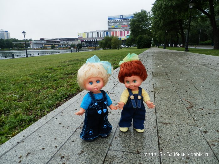 ВСЁ-ТАКИ ЛЕТО!!! Маленький летний фоторепортаж. Подружки Шерри и Синтия Galoob Baby Facе на прогулке