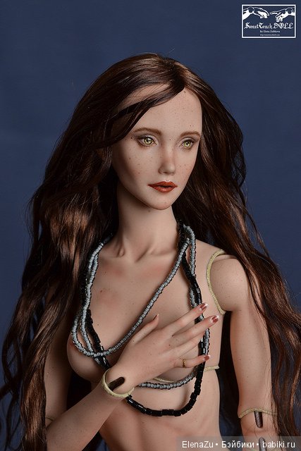 Фарфоровая шарнирная кукла Гвен от SweetTouchDoll (фото 8)