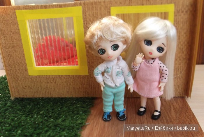 Малыши обитсу: Элиза и Элиас