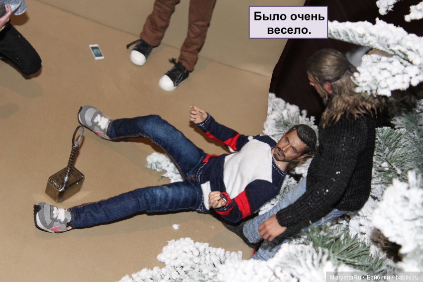 Его версия! Часть 2: Брюс и бродячий цирк