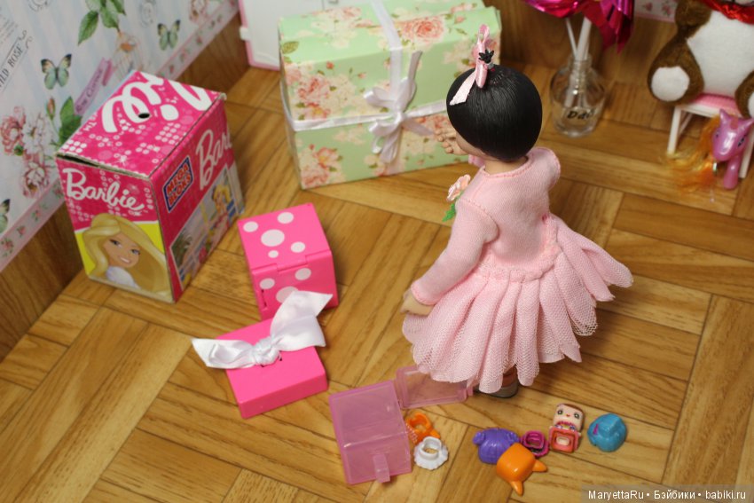 Какой подарок выберет 2-летняя дочка