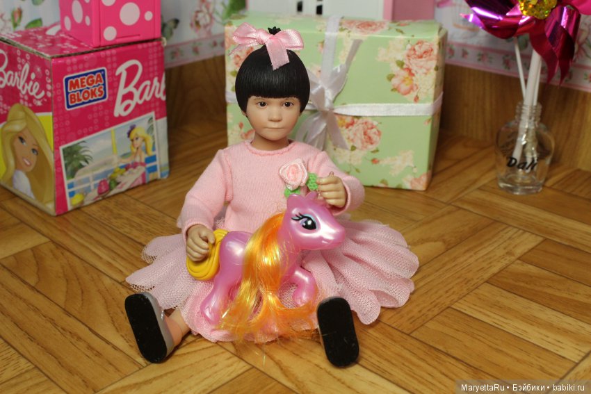 Какой подарок выберет 2-летняя дочка