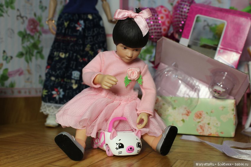 Какой подарок выберет 2-летняя дочка