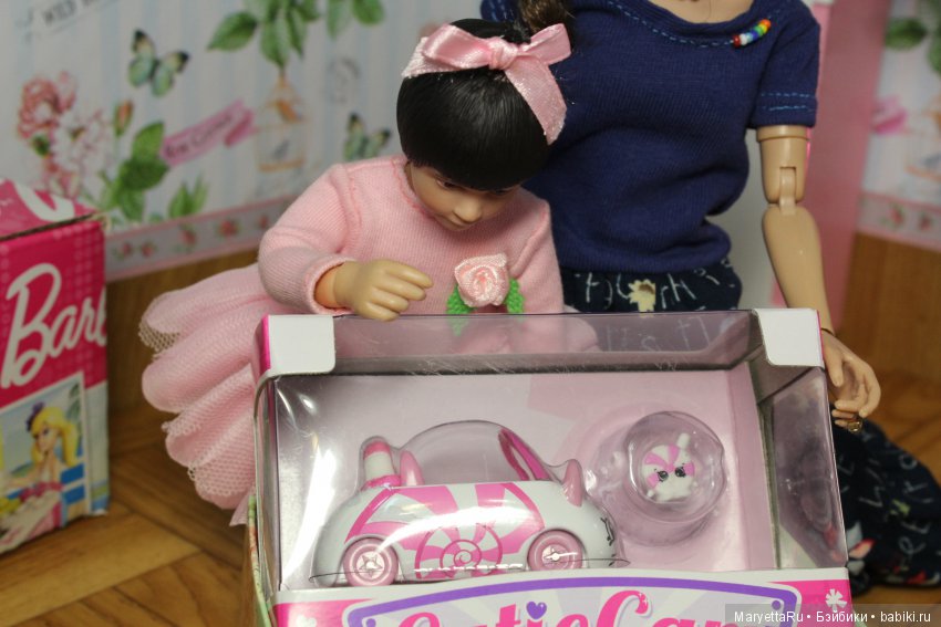 Какой подарок выберет 2-летняя дочка